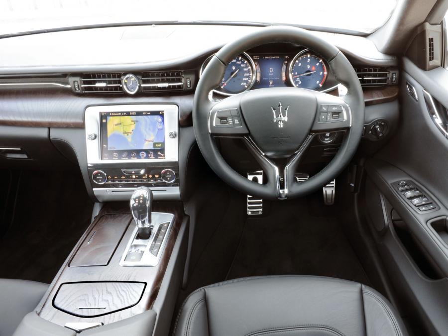  Maserati Quattroporte 2014 года  (AU) (фото 10 из 17)